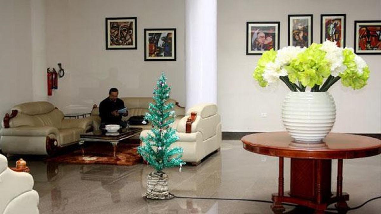 Deo Residency & Resorts Duburi Kültér fotó